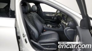 Mercedes-Benz E-Class E350 4MATIC AMG Line 2020 года из Южной Кореи