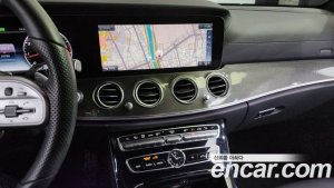 Mercedes-Benz E-Class E350 4MATIC AMG Line 2020 года из Южной Кореи