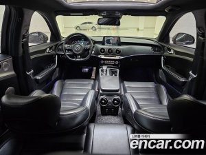 Kia Stinger 3.3 Turbo AWD 2020 года из Южной Кореи