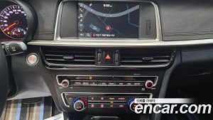 Kia K5 2.0 2020 года из Южной Кореи