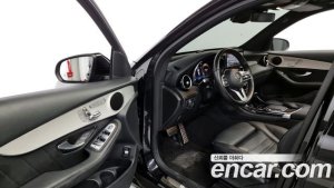 Mercedes-Benz GLC-Class GLC300 4MATIC Premium 2020 года из Южной Кореи