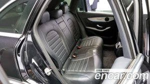 Mercedes-Benz GLC-Class GLC300 4MATIC Premium 2020 года из Южной Кореи