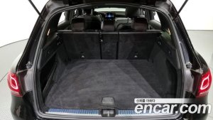 Mercedes-Benz GLC-Class GLC300 4MATIC Premium 2020 года из Южной Кореи