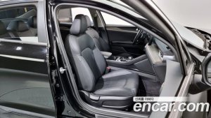 Kia K5 2.0 2020 года из Южной Кореи