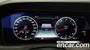 Mercedes-Benz S-Class Maybach S560 4MATIC 2020 года из Южной Кореи