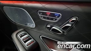 Mercedes-Benz S-Class Maybach S560 4MATIC 2020 года из Южной Кореи