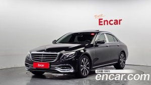 Mercedes-Benz E-Class E300e 4MATIC Exclusive 2020 года из Южной Кореи