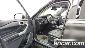 Ford Explorer 2.3 Limited 4WD 2021 года из Южной Кореи
