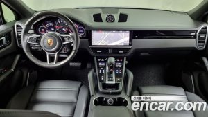 Porsche Cayenne 3.0 Coupe 2021 года из Южной Кореи