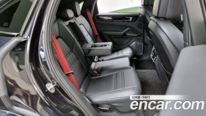 Porsche Cayenne 3.0 Coupe 2021 года из Южной Кореи