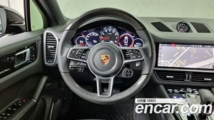 Porsche Cayenne 3.0 Coupe 2021 года из Южной Кореи