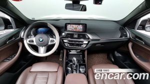 BMW X4 xDrive20i M Sport X 2021 года из Южной Кореи