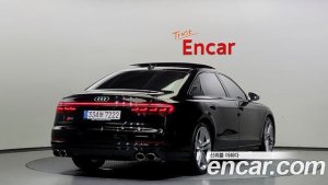 Audi S8 4.0 TFSI 4WD LWB 2021 года из Южной Кореи