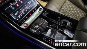 Audi S8 4.0 TFSI 4WD LWB 2021 года из Южной Кореи