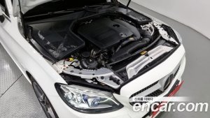 Mercedes-Benz C-Class C200 Coupe 2021 года из Южной Кореи