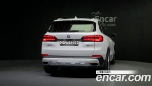BMW X5 xDrive 30d xLine 2021 года из Южной Кореи
