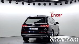Audi Q7 45 TDI 4WD 2020 года из Южной Кореи