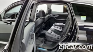 Audi Q7 45 TDI 4WD 2020 года из Южной Кореи