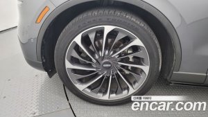 Lincoln Aviator 3.0 Reserve AWD 2021 года из Южной Кореи