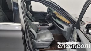 Lincoln Aviator 3.0 Reserve AWD 2021 года из Южной Кореи