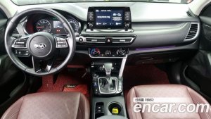Kia Seltos Бензин 1.6 Turbo 2WD 2020 года из Южной Кореи
