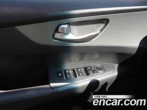 Kia K3 Standard 2021 года из Южной Кореи