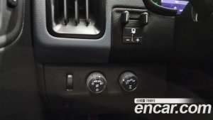 ChevroletGMDaewoo Colorado 3.6 Z71-X Midnight 4WD 2021 года из Южной Кореи
