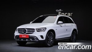 Mercedes-Benz GLC-Class GLC300e 4MATIC 2021 года из Южной Кореи