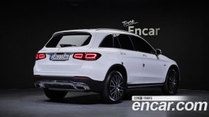 Mercedes-Benz GLC-Class GLC300e 4MATIC 2021 года из Южной Кореи