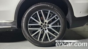 Mercedes-Benz GLC-Class GLC300e 4MATIC 2021 года из Южной Кореи