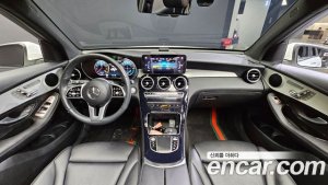 Mercedes-Benz GLC-Class GLC300e 4MATIC 2021 года из Южной Кореи