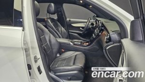 Mercedes-Benz GLC-Class GLC300e 4MATIC 2021 года из Южной Кореи