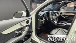 Mercedes-Benz GLC-Class GLC300e 4MATIC 2021 года из Южной Кореи