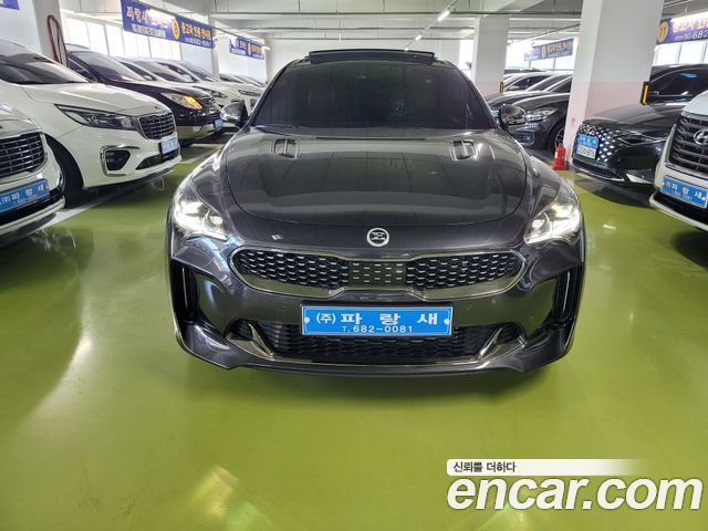 Kia Stinger 2.0 Turbo 2WD 2020 года из Кореи