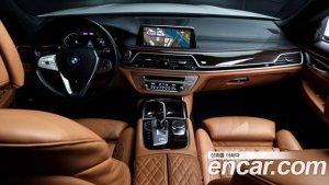 BMW 7-Series 730Ld xDrive Design Pure Excellence 2020 года из Южной Кореи