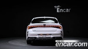 Kia K5 2.0 2020 года из Южной Кореи
