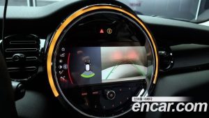 Mini Cooper CLASSIC Plus COMFORT PACK 2022 года из Южной Кореи
