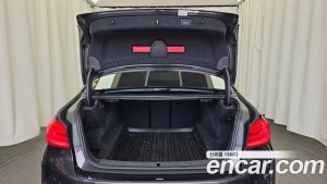 BMW 5-Series 520i M Sport 2020 года из Южной Кореи