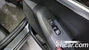 Kia Seltos Бензин 1.6 Turbo 2WD 2021 года из Южной Кореи
