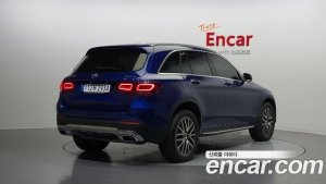 Mercedes-Benz GLC-Class GLC300e 4MATIC 2021 года из Южной Кореи