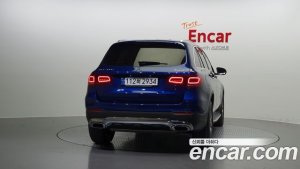 Mercedes-Benz GLC-Class GLC300e 4MATIC 2021 года из Южной Кореи