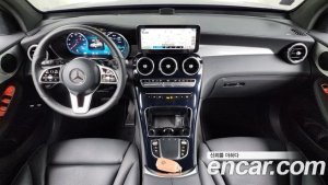 Mercedes-Benz GLC-Class GLC300e 4MATIC 2021 года из Южной Кореи