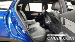 Mercedes-Benz GLC-Class GLC300e 4MATIC 2021 года из Южной Кореи
