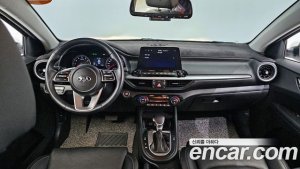 Kia K3 Prestige 2021 года из Южной Кореи