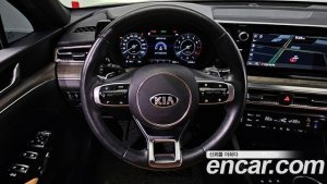 Kia K5 2.0 2021 года из Южной Кореи