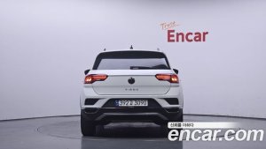 Volkswagen T-Roc 2.0 TDI Style 2021 года из Южной Кореи