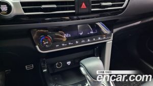 Kia Seltos Бензин 1.6 Turbo 2WD 2020 года из Южной Кореи