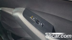 Kia Seltos Бензин 1.6 Turbo 2WD 2020 года из Южной Кореи