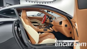 Astonmartin Vantage 4.0 V8 Coupe 2020 года из Южной Кореи