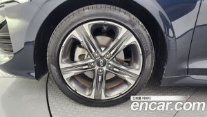 Kia K5 2.0 2021 года из Южной Кореи